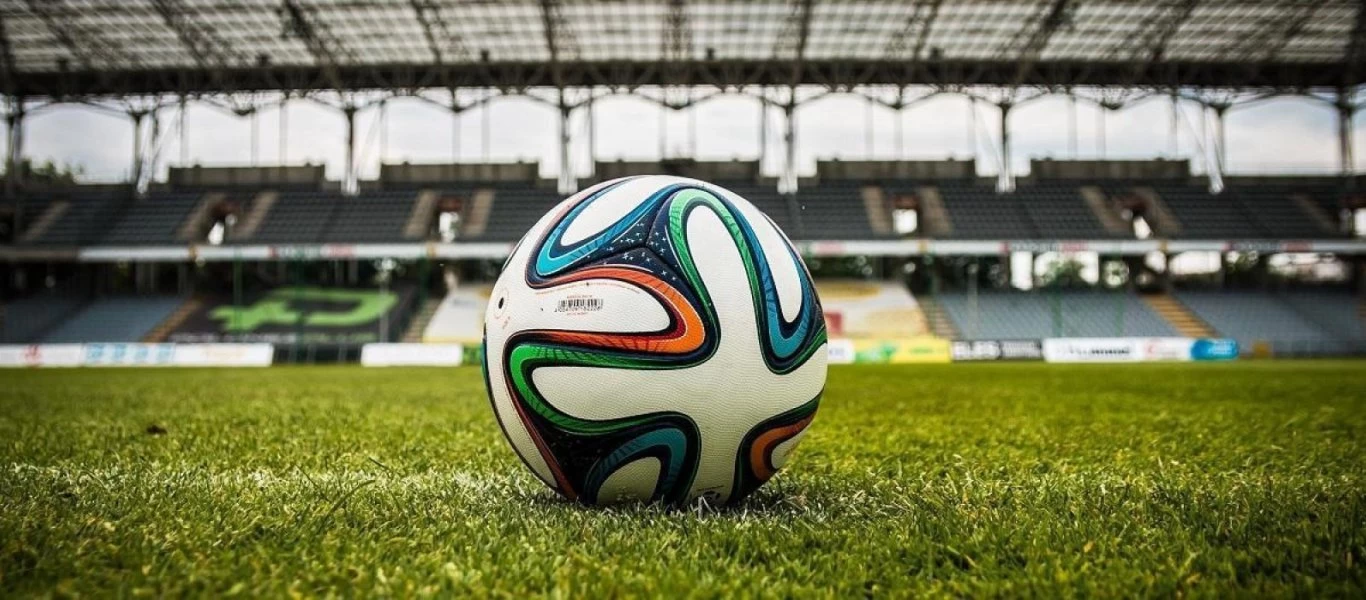 Ποιος κορωνοϊός; - Στο Τατζικιστάν παίζουν κανονικά ποδόσφαιρο (φώτο-βίντεο)